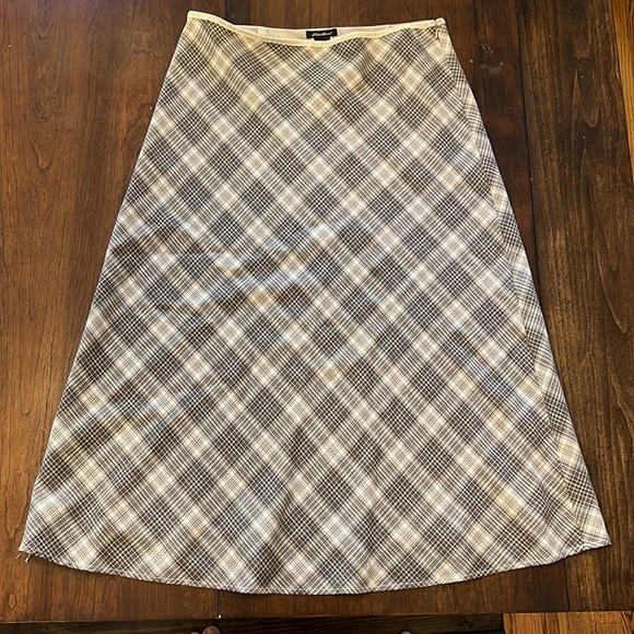 Eddie Bauer A-Line Wool Skirt - Picture 3 of 4